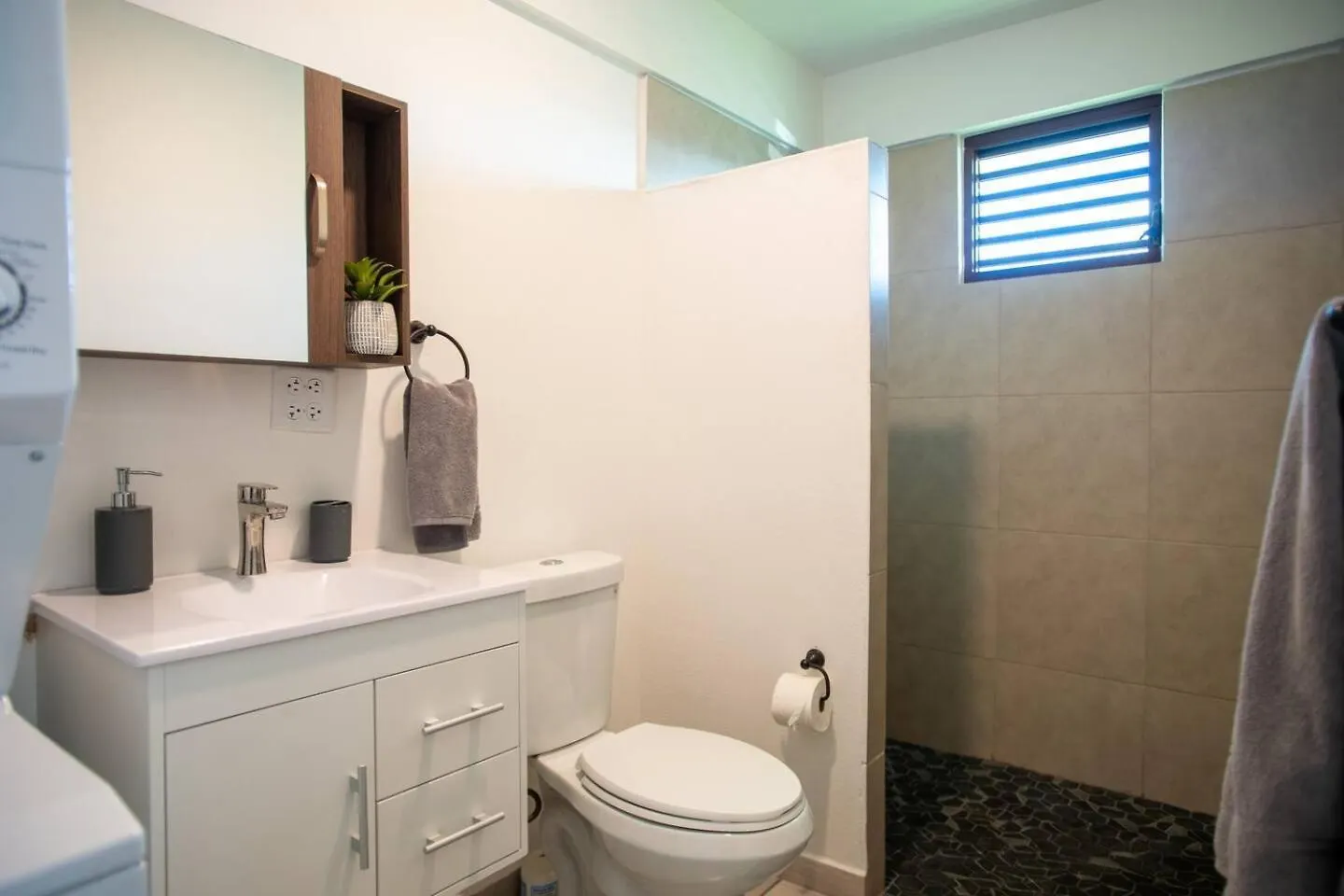 Apartament White Paradise Beach House Your Coastal Haven Vega Baja