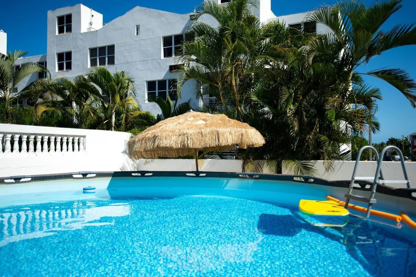 White Paradise Beach House Your Coastal Haven Vega Baja