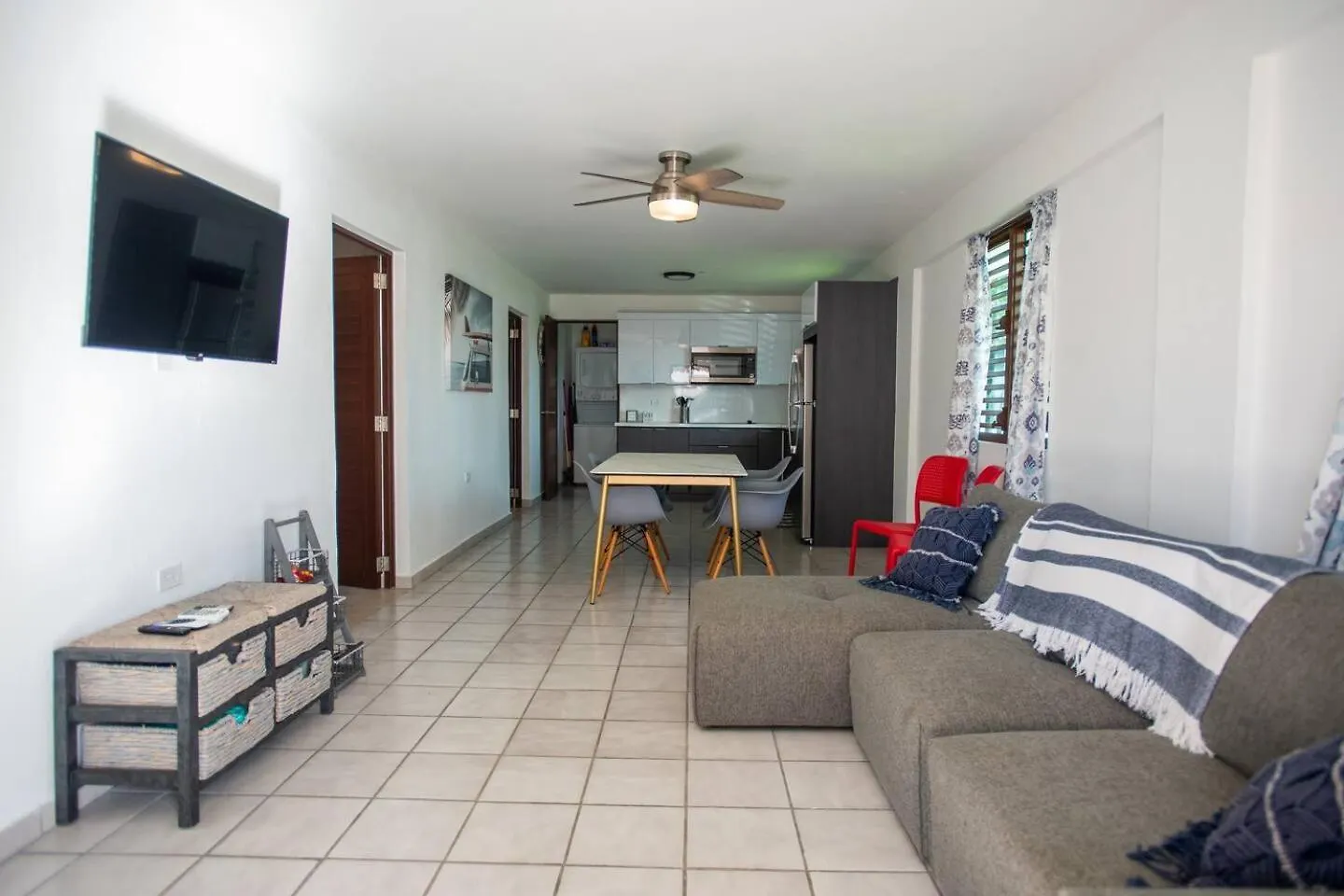 White Paradise Beach House Your Coastal Haven Vega Baja 0*,